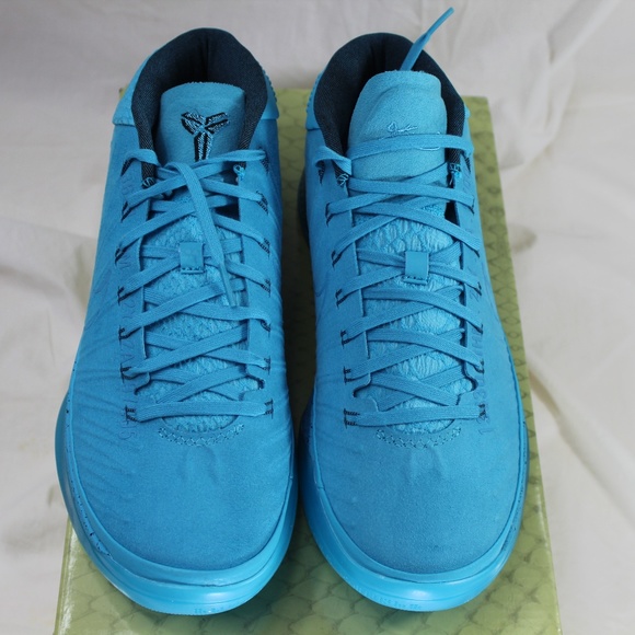 Nike Other - Nike Kobe AD Mid Honesty Athletic Basketball Shoe
